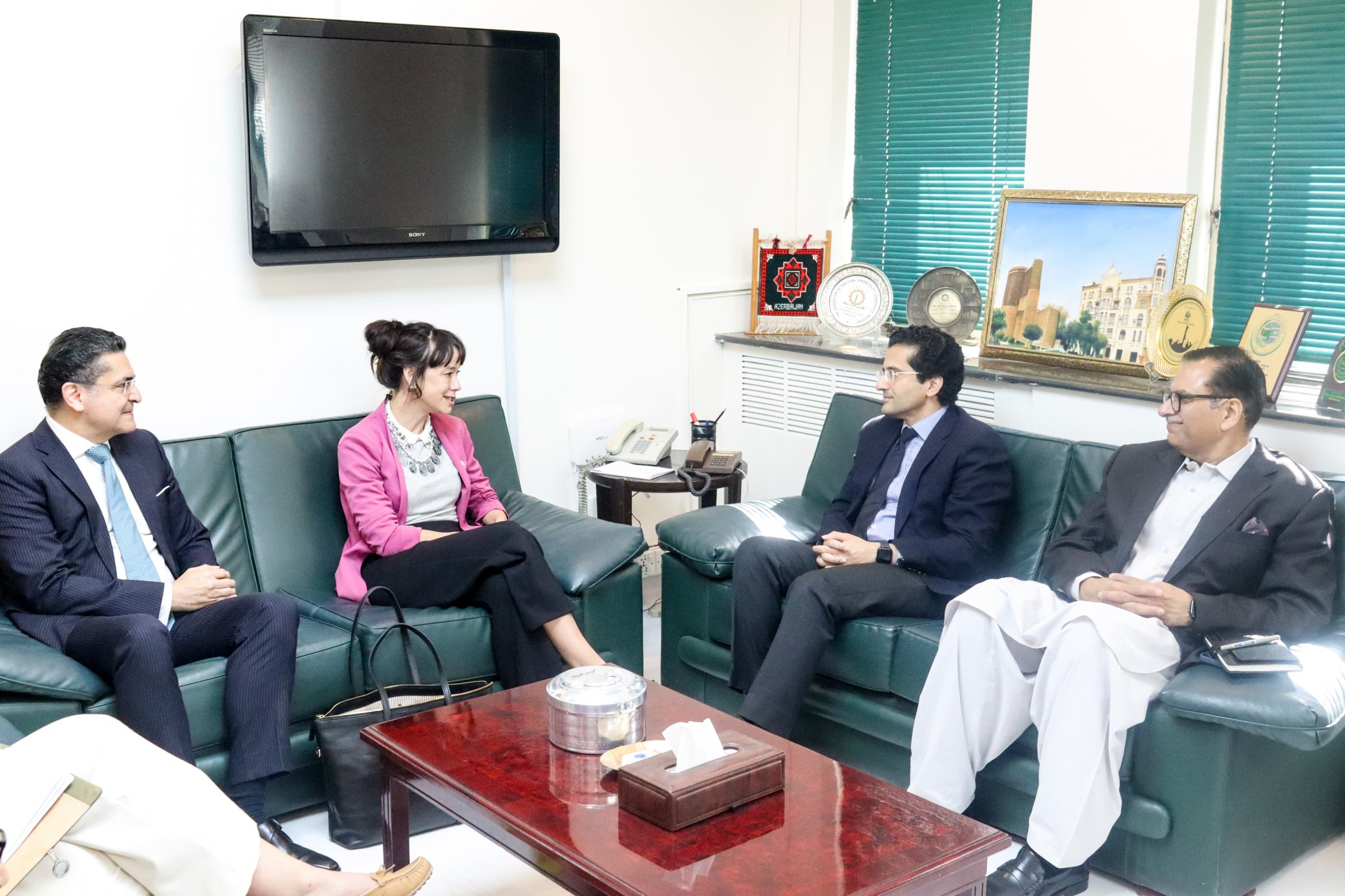 Federal Minister for Petroleum Ali Pervaiz Malik meets Swedish Ambassador Alexandra Berg von Linde in Islamabad on Friday, March 6, 2026, to discuss cooperation in the energy and mining sectors. (Photo: X/@Official_PetDiv)